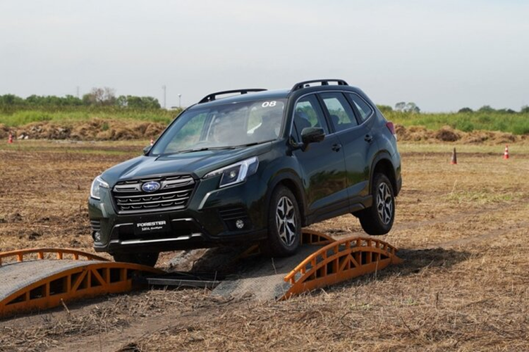 Subaru Forester tai Viet Nam giam gia 140 trieu dong, re nhat phan khuc-Hinh-7