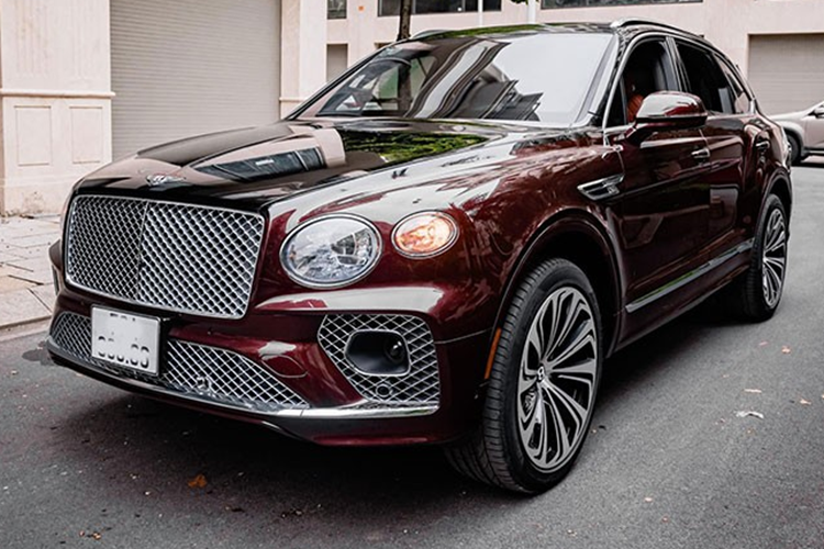 Bentley Bentayga First Edition chay 2 nam, dai gia Ha Noi lo 5 ty dong-Hinh-8