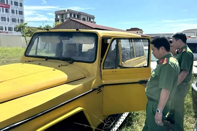 Tieu huy Lamborghini, Mercedes-Benz tien ty nhap lau o Quang Binh