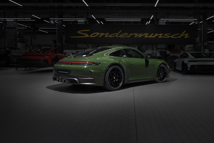 Porsche 911 Cuarenta Edition – doc ban ca nhan hoa Sonderwunsch-Hinh-17