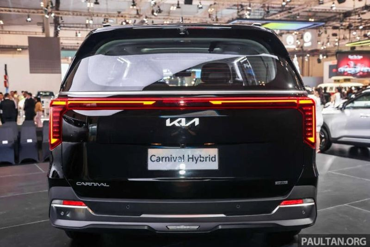 Kia Carnival hybrid 2025 ra mat Dong Nam A, gia toi 2,2 ty dong-Hinh-5