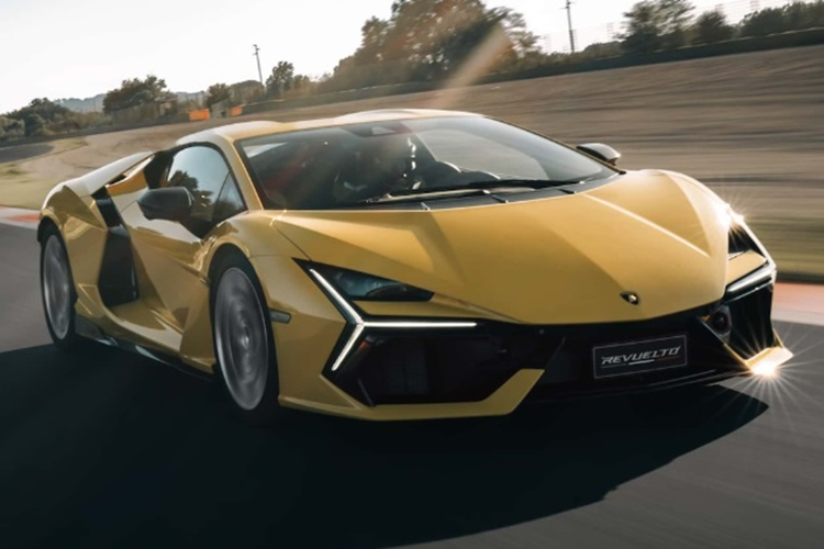 Hang sieu xe Lamborghini “bo tui” gan 44.000 ty dong nua dau 2024