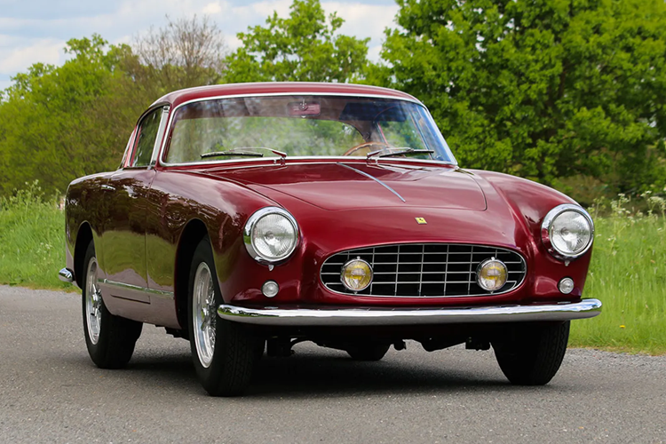 Nhin lai Ferrari 250 GT Coupe – xe thuong mai dau tien cua Ferrari-Hinh-4