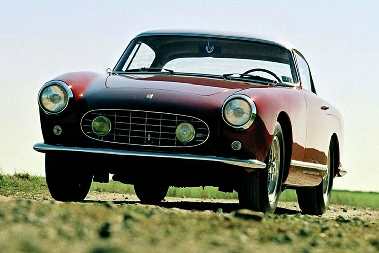 Nhin lai Ferrari 250 GT Coupe – xe thuong mai dau tien cua Ferrari-Hinh-8