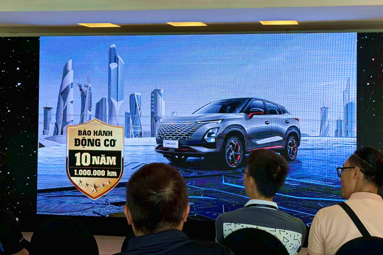 Omoda C5 – SUV Trung Quoc tai Viet Nam bao hanh 10 nam/1 trieu km-Hinh-4