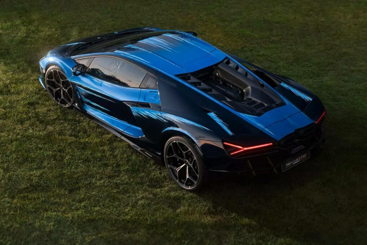 Lamborghini Revuelto Opera Unica – sieu xe doc ban voi mau son dac biet-Hinh-9