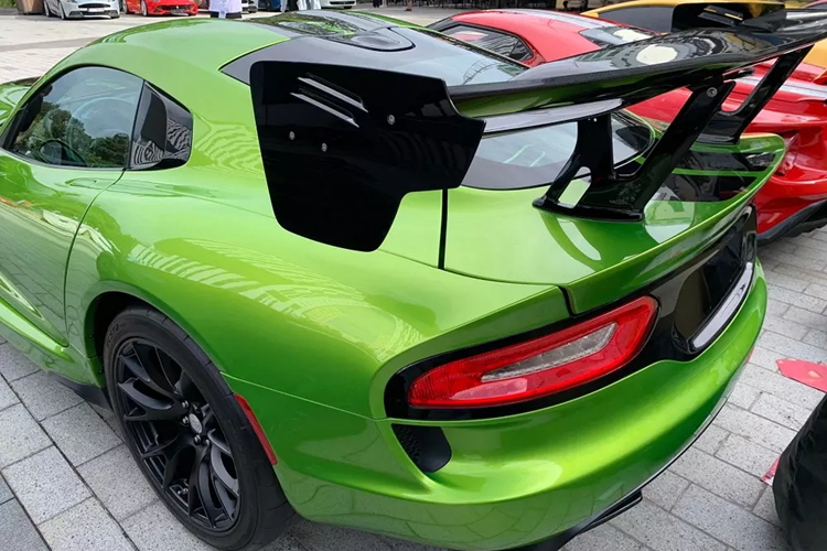 “Sieu ran” Dodge Viper ACR hon 20 ty, doc nhat Viet Nam co chu moi-Hinh-4