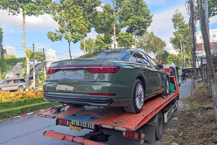 Audi A8L cua dai gia Dong Thap mua 1 thang, lo hon 1 ty dong-Hinh-8