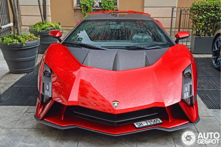 Tan thay Lamborghini Invencible - sieu xe dong co V12 cuoi cung-Hinh-5