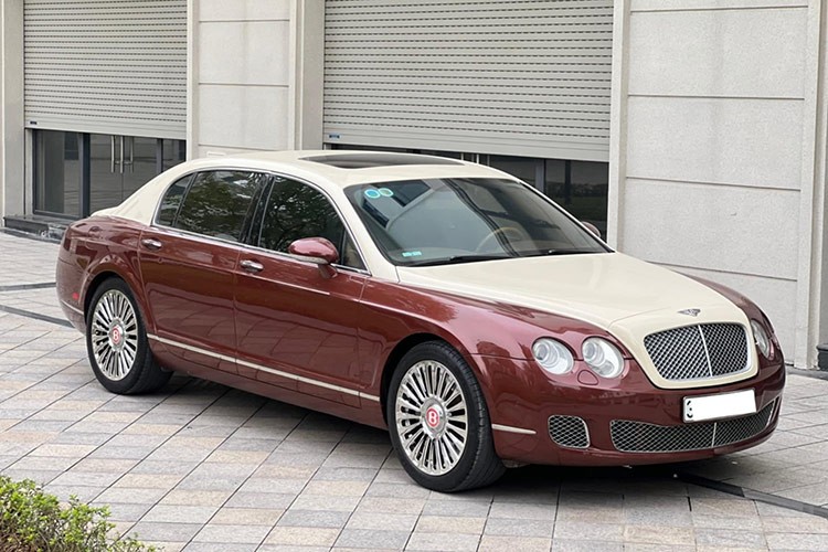 Bentley Flying Spur sau 17 nam phuc vu dai gia, rao ban 1 ty dong-Hinh-8