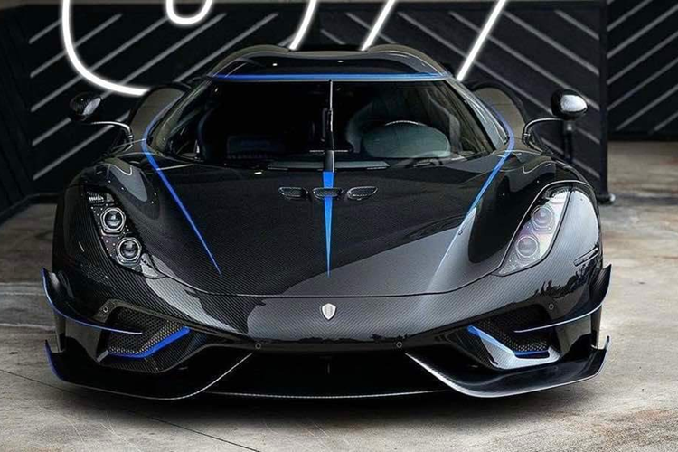 Koenigsegg Regera trieu do ban “Honey” tham du Gumball 3000 2024