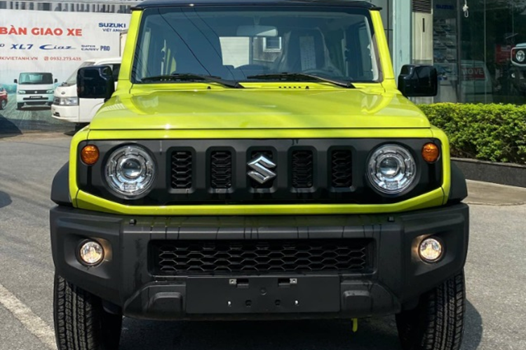 Suzuki Jimny va XL7 hybrid dang giam toi 50% le phi truoc ba-Hinh-2