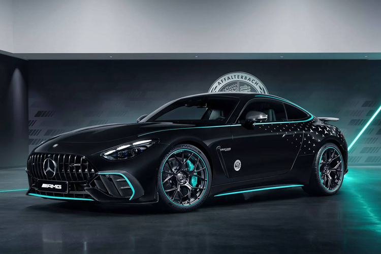 Ngam Mercedes-AMG GT Motorsport Collectors Edition ban dac biet