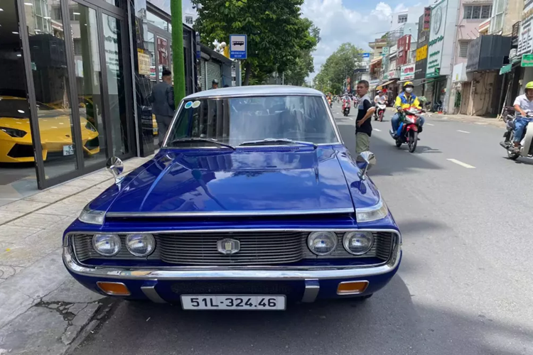 Ngam Toyota Crown Custom 1971 