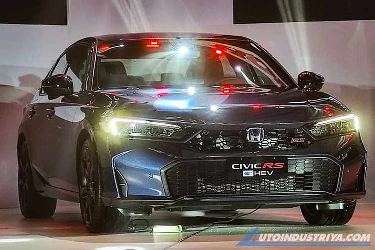 Honda Civic e:HEV 2025 