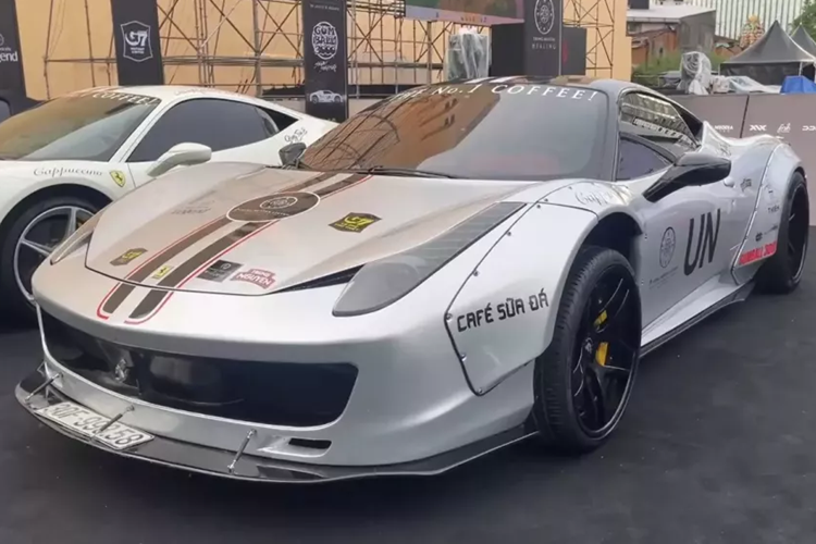 Ferrari 458 Italia cua 