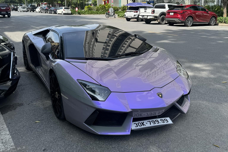 Lamborghini Aventador cu rao ban 22 ty, dat do nhat Viet Nam-Hinh-11