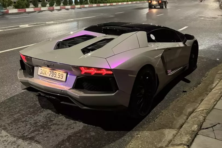 Lamborghini Aventador cu rao ban 22 ty, dat do nhat Viet Nam-Hinh-2