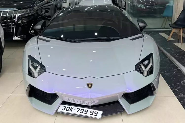 Lamborghini Aventador cu rao ban 22 ty, dat do nhat Viet Nam-Hinh-3