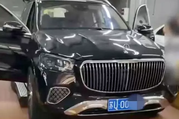 Mercedes-Maybach GLS bac ty moi mua phai dan bang dinh chong nuoc-Hinh-5