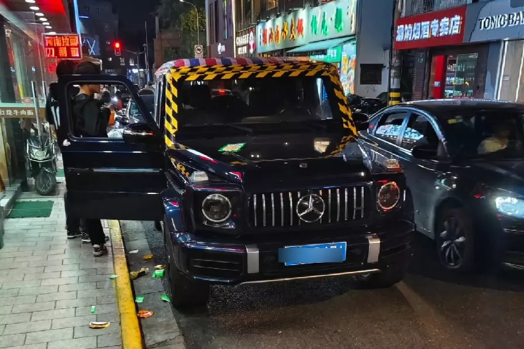 Mercedes-Maybach GLS bac ty moi mua phai dan bang dinh chong nuoc-Hinh-7