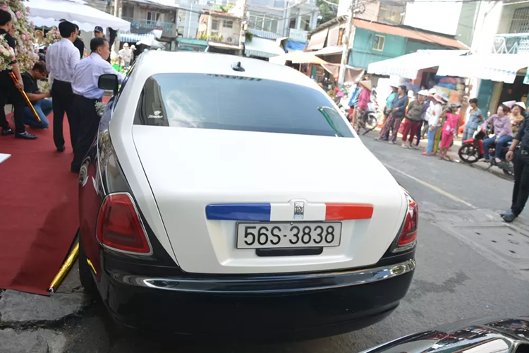 Bo doi Rolls-Royce sieu sang bien cap 38 cua dai gia Minh Nhua-Hinh-5