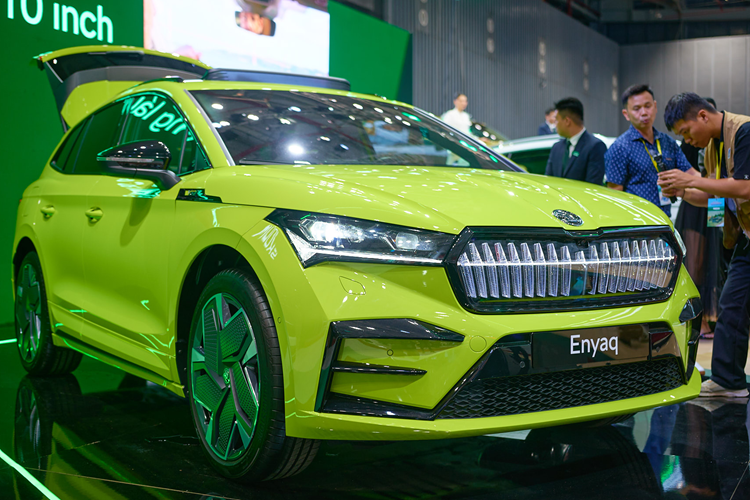 Skoda Enyaq iV chay 500 km/lan sac, sap lap rap tai Viet Nam-Hinh-2