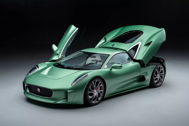 Jaguar C-X75 buoc ra khoi concept sieu xe duong pho sau 14 nam