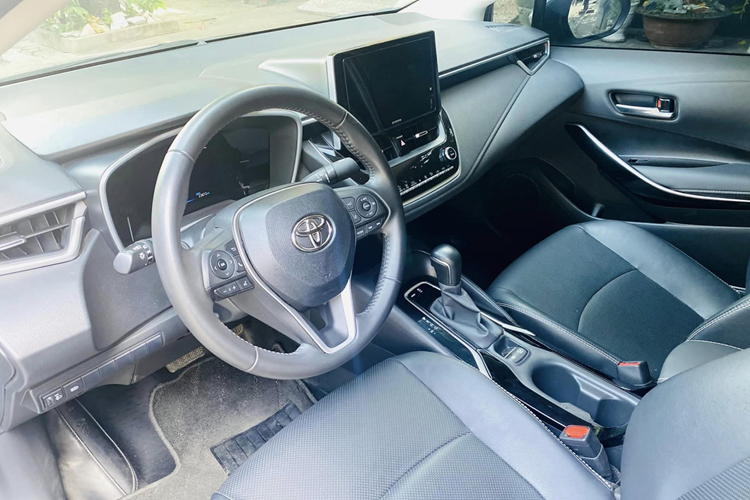 Toyota Corolla Altis 2022 rao ban gia bat ngo sau 2 nam lan banh-Hinh-6