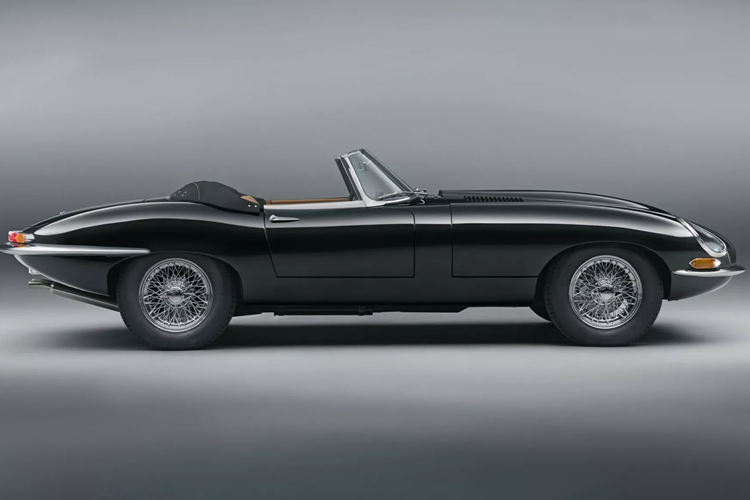 Jaguar xuat xuong cap E-Type co dien dinh da quy va vang-Hinh-9