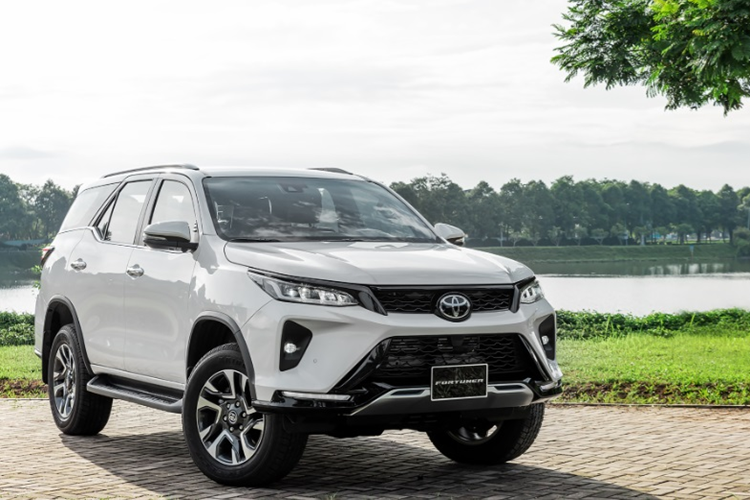 Toyota Fortuner 2025 sap ban tai Viet Nam, tu gan 1,2 ty dong?-Hinh-3