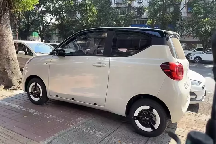 Wuling Hongguang Mini EV 2025 sieu re, cho ngay ve Viet Nam-Hinh-7