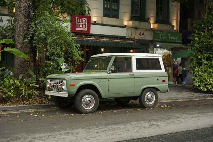 Ford kien hang do vi chinh sua Bronco moi thanh co dien-Hinh-3