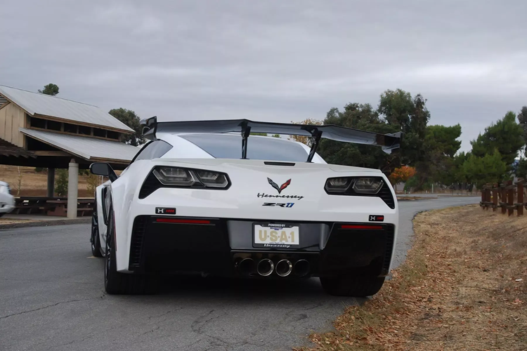 Hennessey Corvette C7 ZR1 manh 1000 ma luc tim chu moi-Hinh-7