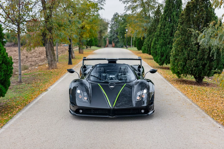 Pagani Zonda 760 LM Roadster 