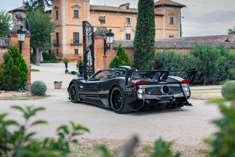 Pagani Zonda 760 LM Roadster 