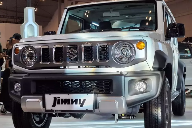 Suzuki Jimny 5 cua dac biet tu 782 trieu dong, gioi han 100 chiec-Hinh-3