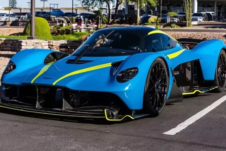 Aston Martin Valkyrie trieu do pha ky luc Silverstone chi 10 giay-Hinh-4