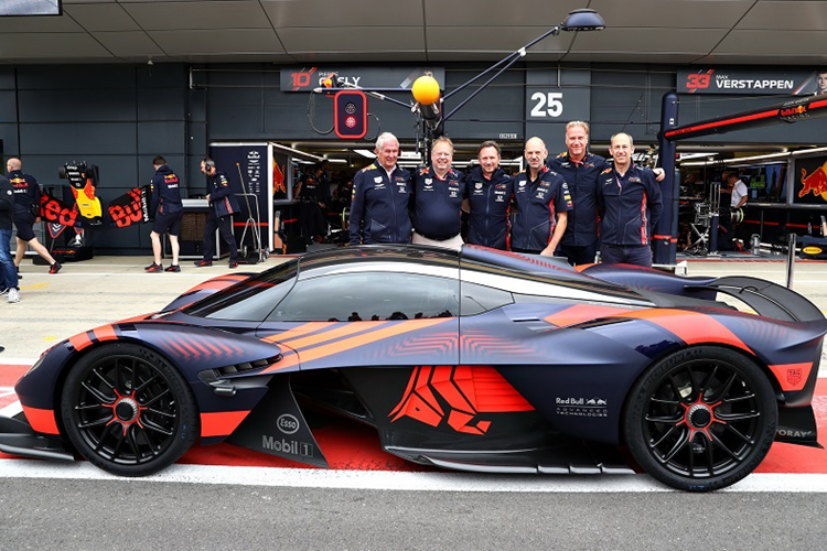 Aston Martin Valkyrie trieu do pha ky luc Silverstone chi 10 giay-Hinh-5