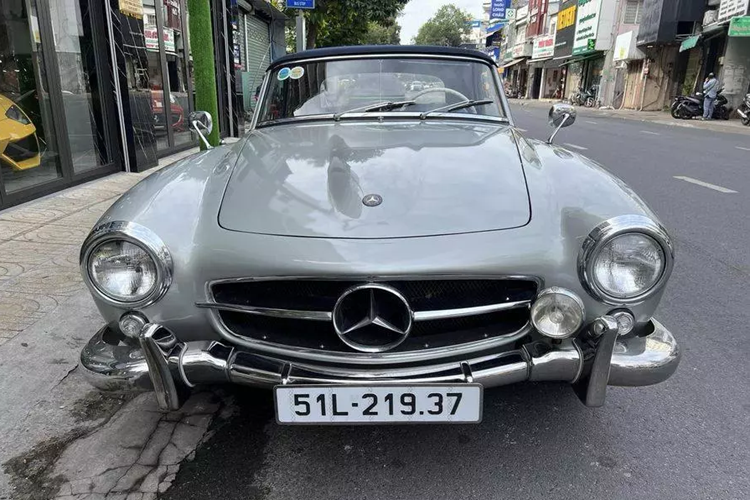 Mercedes-Benz 190 SL cua vua ca phe Viet co gia 9,2 ty-Hinh-4