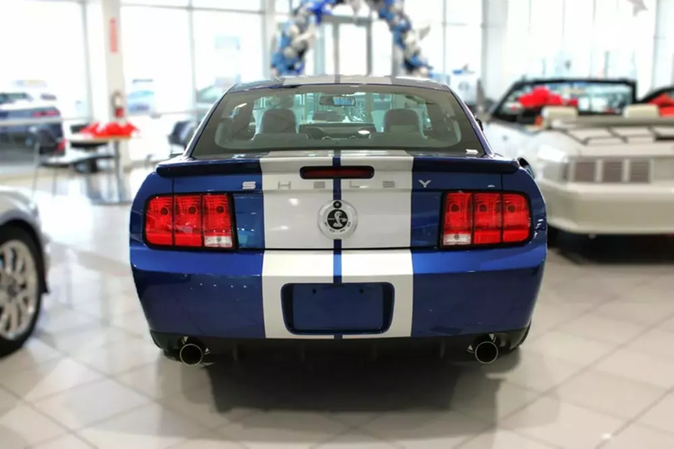 Ford Mustang Shelby GT500 KR 2008 