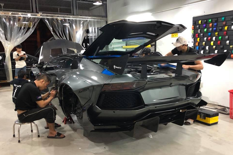 Dai gia Viet chi tien khung do bodykit SVJ cho Lamborghini Aventador-Hinh-2