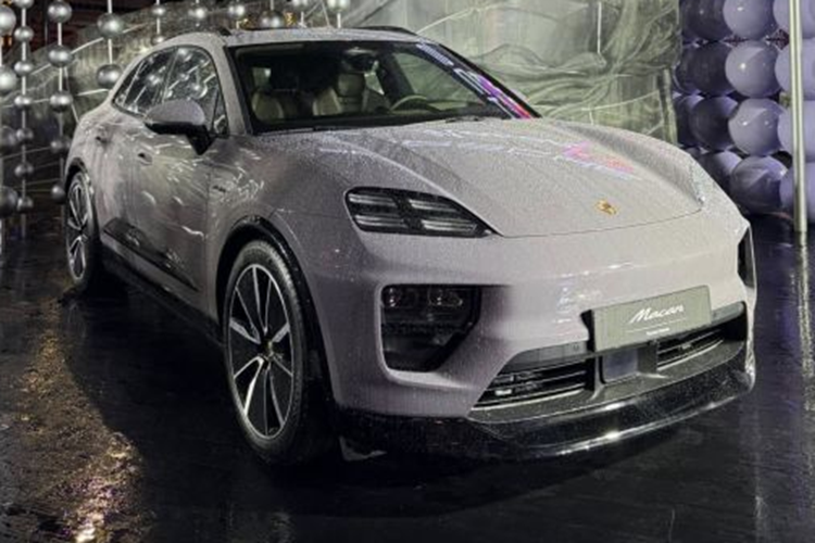 Ra mat SUV dien Porsche Macan EV tu 3,3 ty tai Viet Nam-Hinh-5