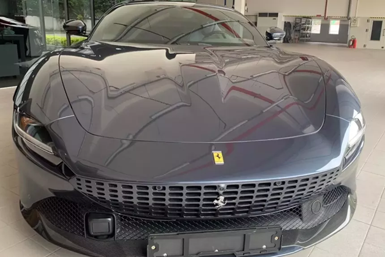 Dai gia Dak Lak “cuoi ngua” Ferrari Roma hon 21 ty o Sai Gon-Hinh-6