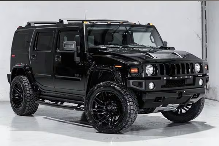 Hummer H2 mam khung tai Ha thanh,