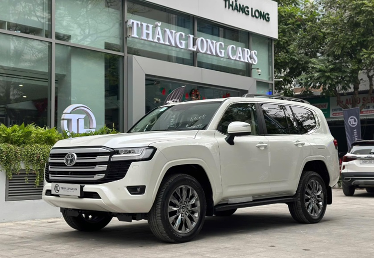 Toyota Viet Nam sap tang gia ban loat oto nhap khau