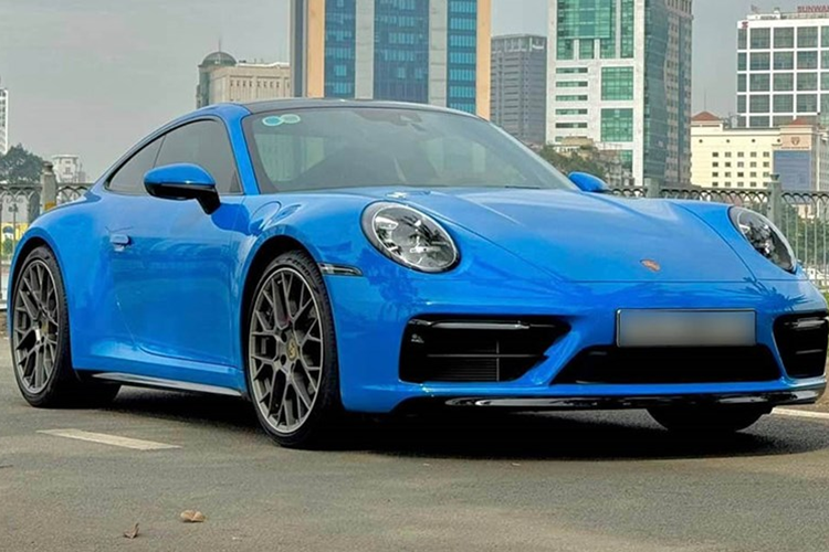 Cham mat Porsche 911 GT3 hon 16 ty cua nu dai gia Ha Noi