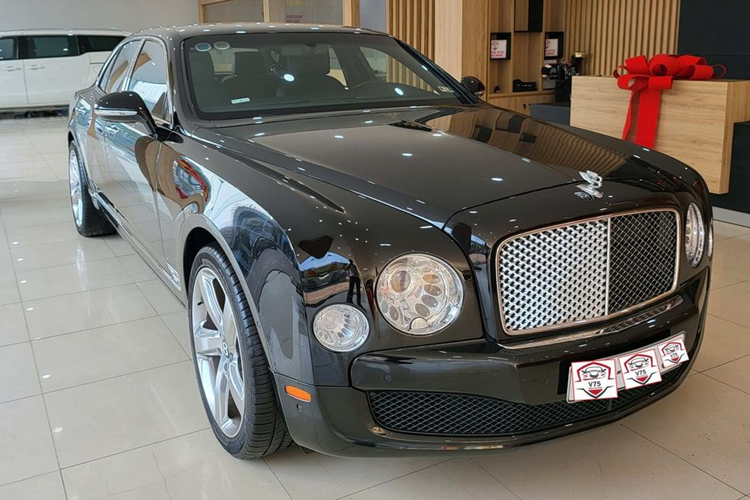 Bentley Mulsanne Le Mans gan 10 ty doc nhat 