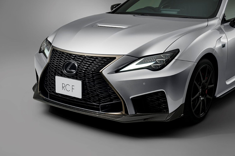 Ly do nao khien Lexus RC se bi 