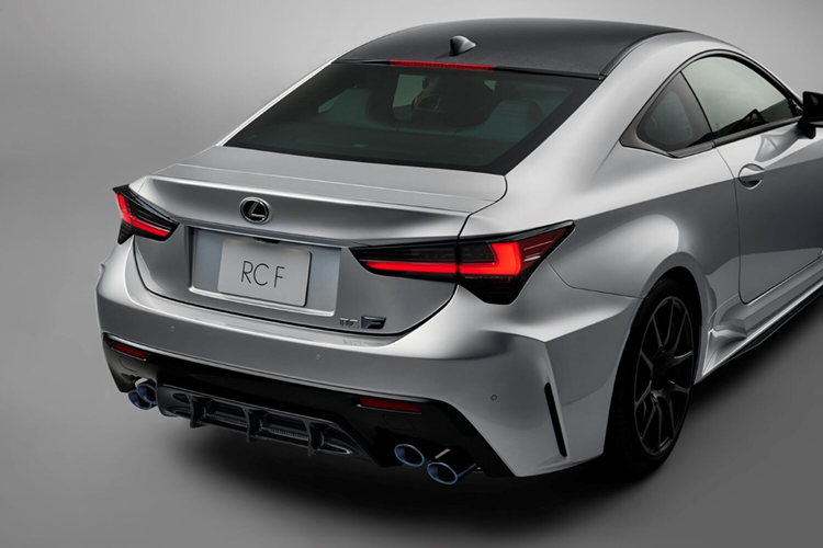 Ly do nao khien Lexus RC se bi 